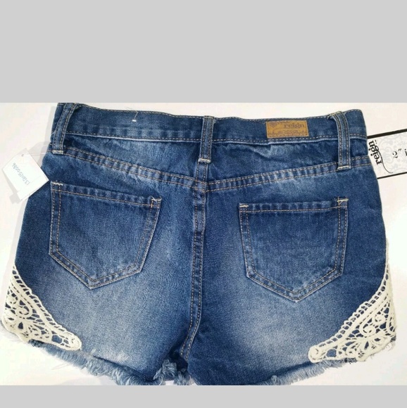 Reign jeans shorts lace design size 1 new with tag - Picture 2 of 4
